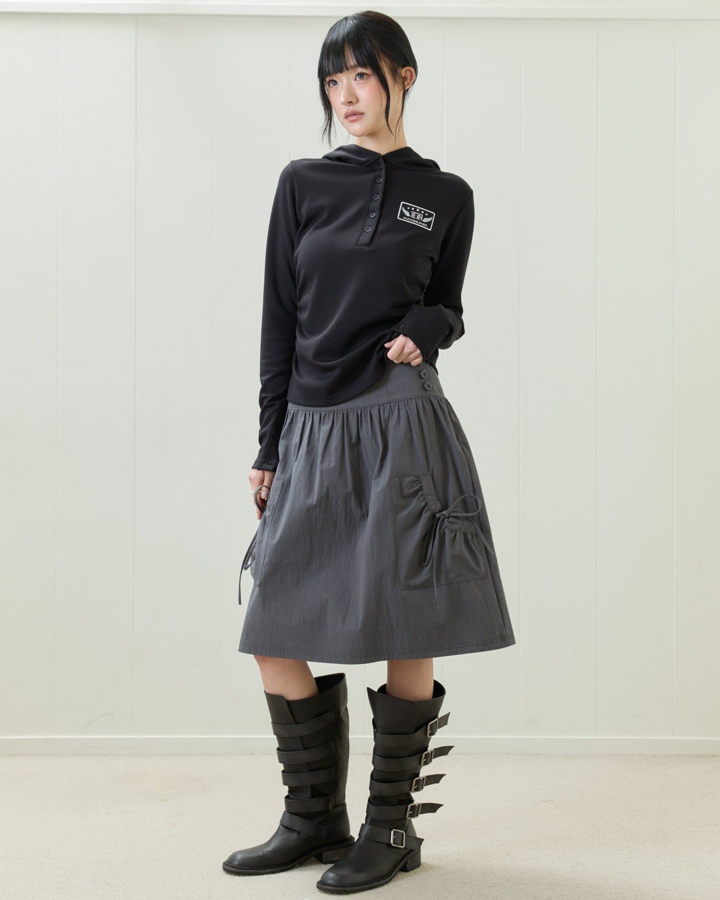 （韓国発送）EL POCKET SHIRRING MIDI SKIRT (CHARCOAL)