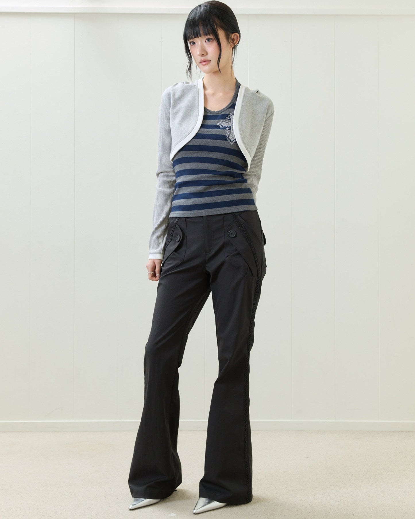 （韓国発送）EL EYELET HOOD BOLERO CARDIGAN (GRAY)