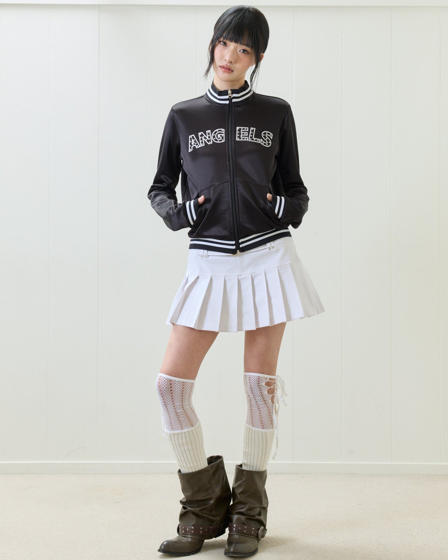 （韓国発送）EL ANGELS TRAINING ZIP UP (BLACK)