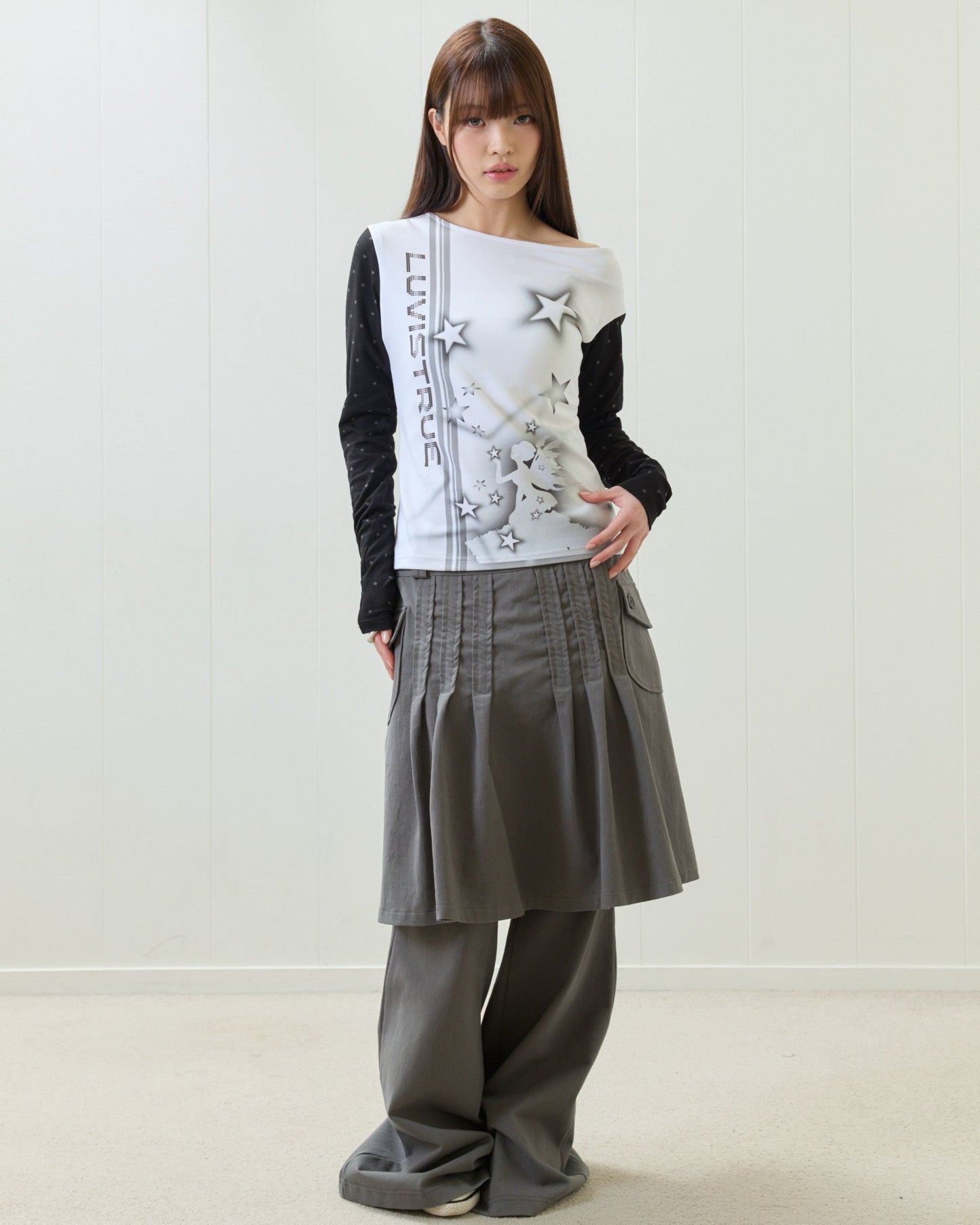 （韓国発送）EL STAR FAIRY ONE-SHOULDER TEE (WHITE)