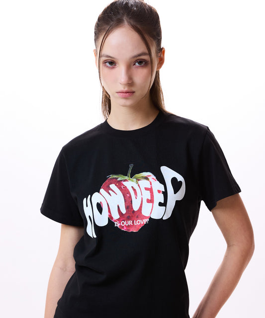 （韓国発送）IM HOW DEEP STRAWBERRY TEE (BLACK)