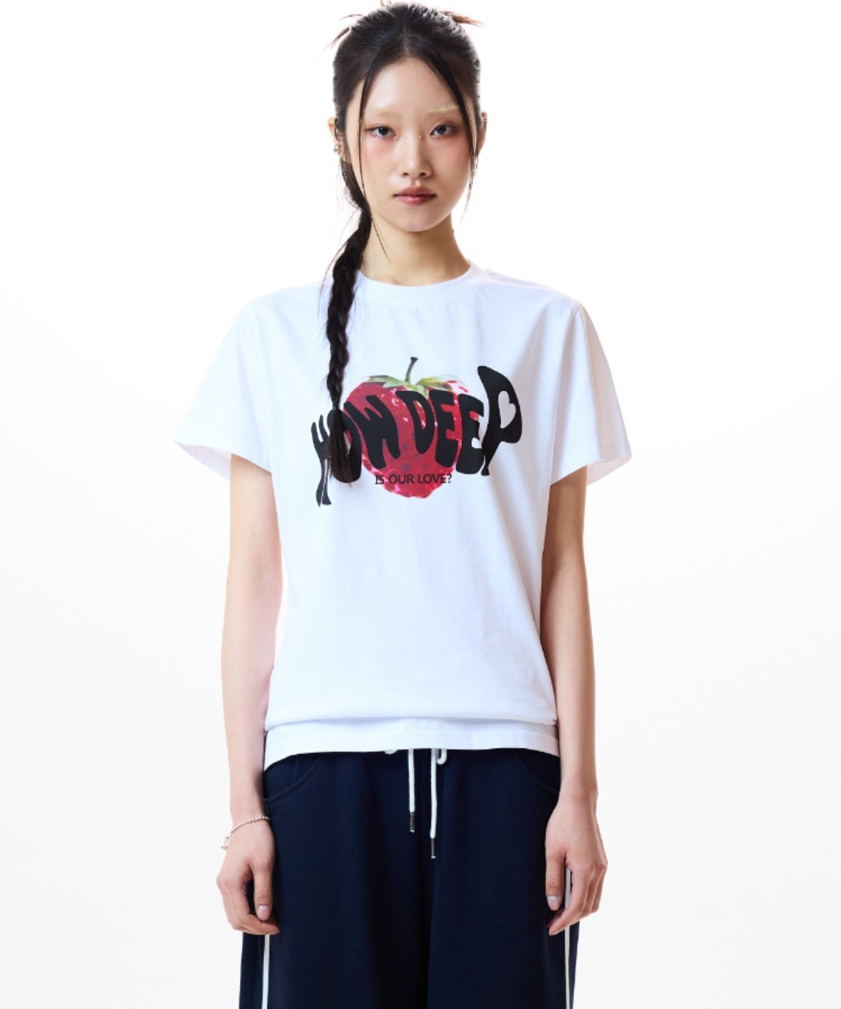 （韓国発送）IM HOW DEEP STRAWBERRY TEE (WHITE)