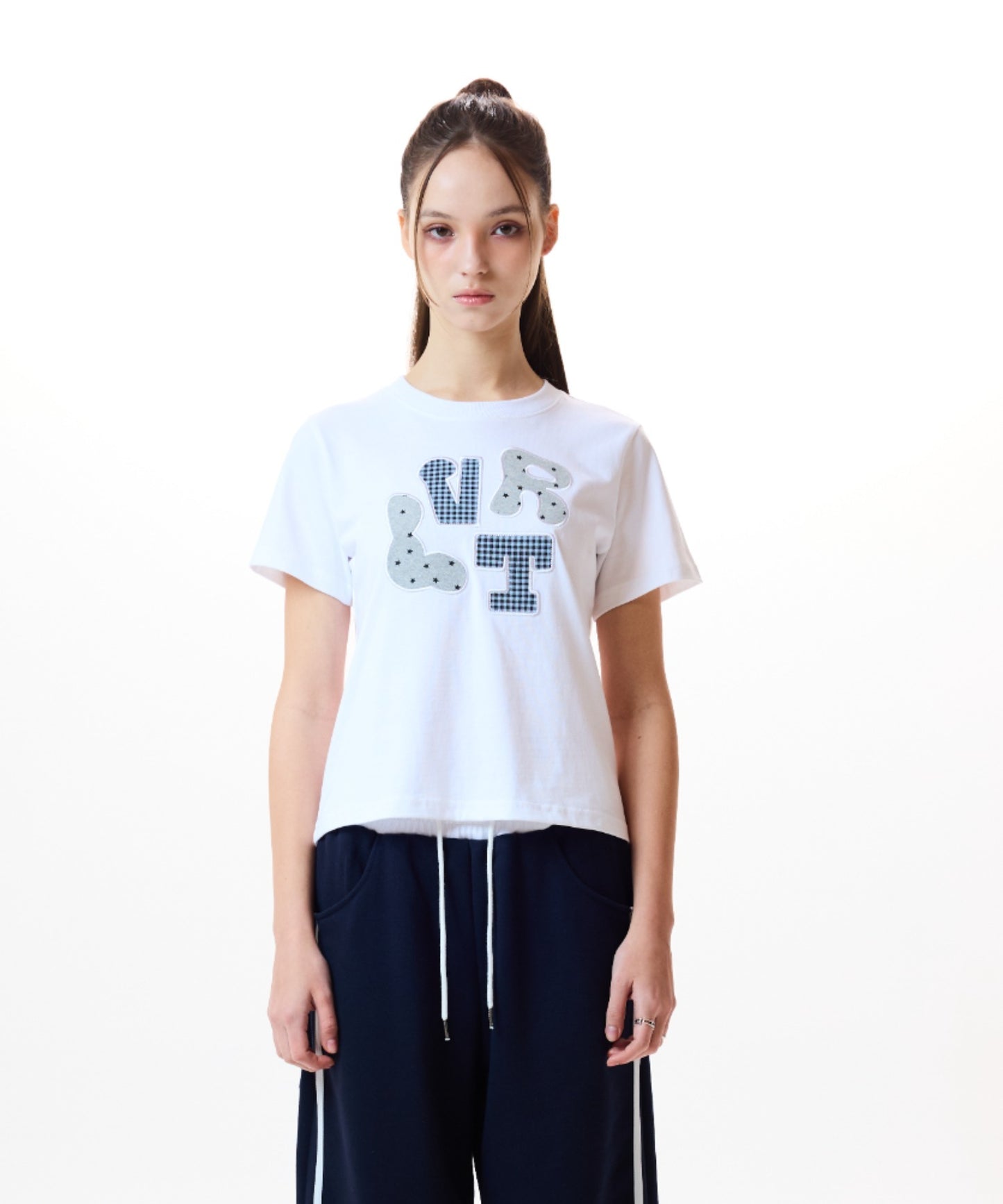 （韓国発送）LVTR PATCH TEE (WHITE)