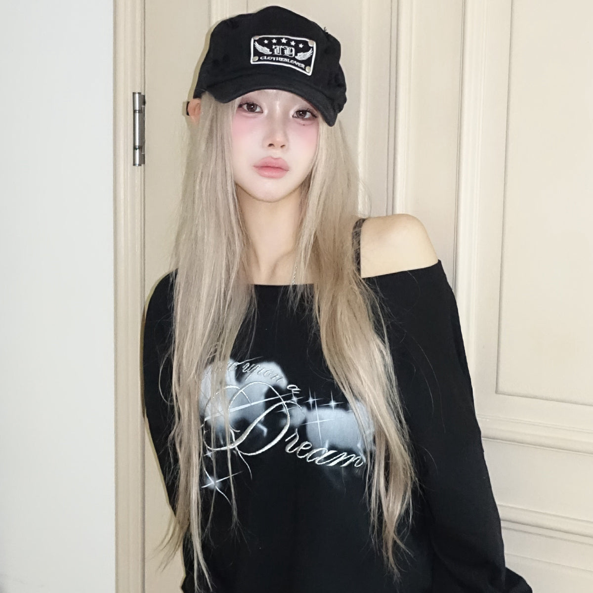 （韓国発送）EL HORSE ONE-SHOULDER TEE (BLACK)