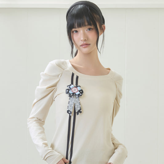 （韓国発送）EL ROSETTE SHIRRING TEE (CREAM)