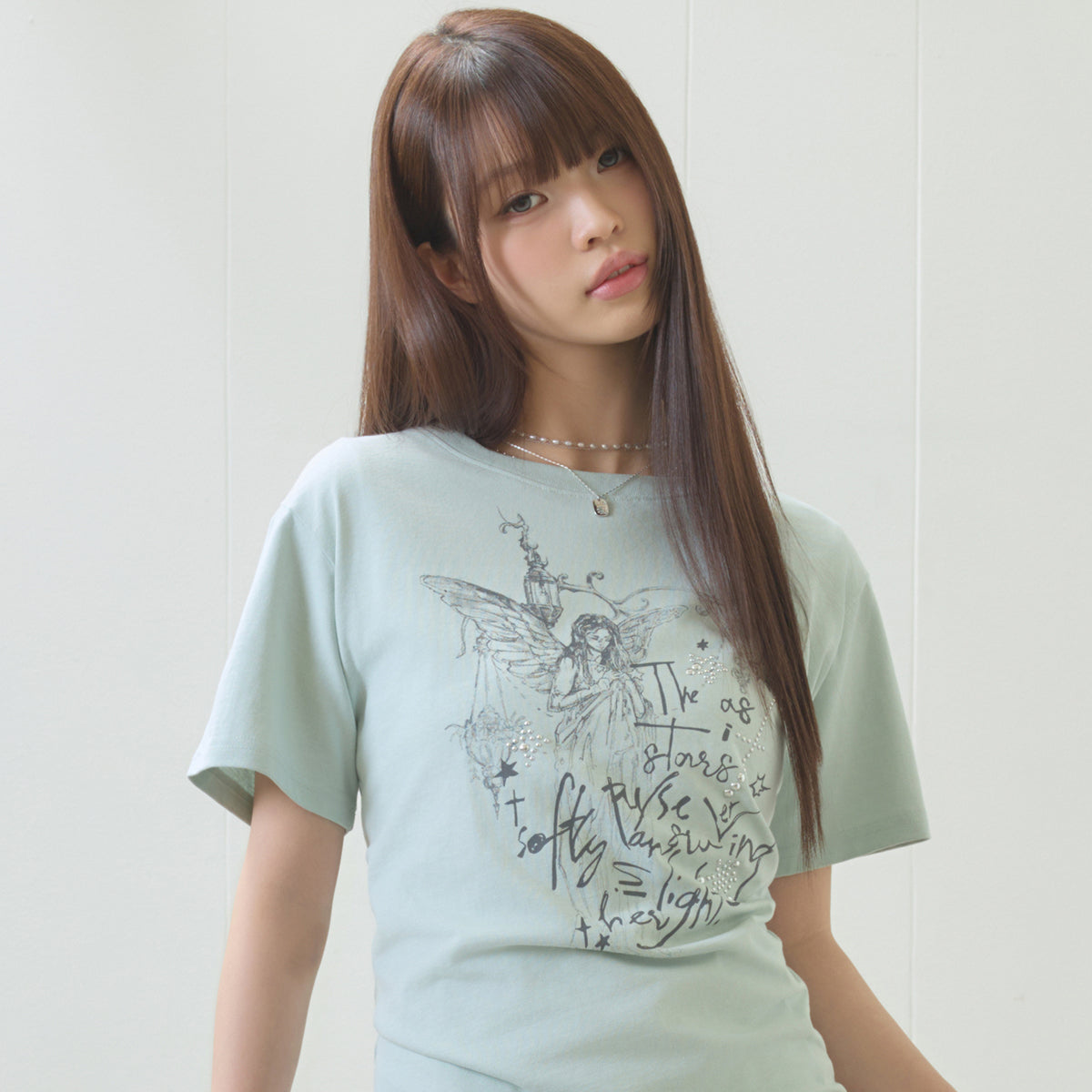 （韓国発送）EL ANGELIC GRAPHIC TEE (GREEN)