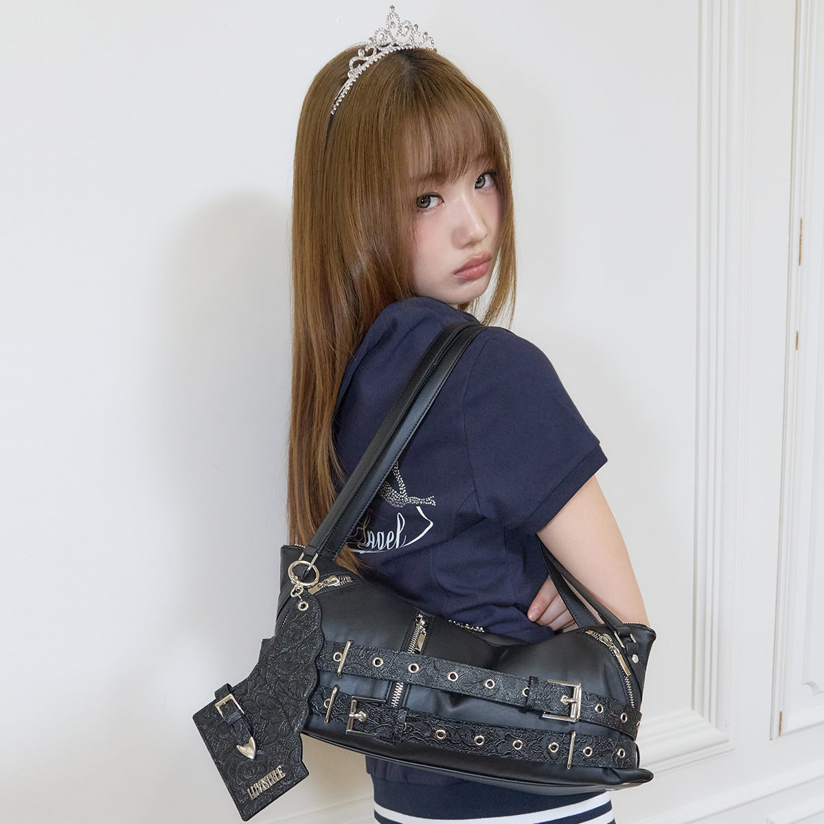 （韓国発送）SY ROSE BELT SHOULDER BAG (BLACK)
